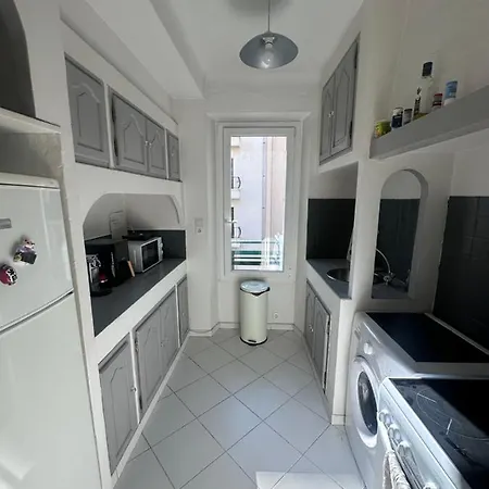 Charmant Studio Centre Historique Stationnement A Proximite Apartment *